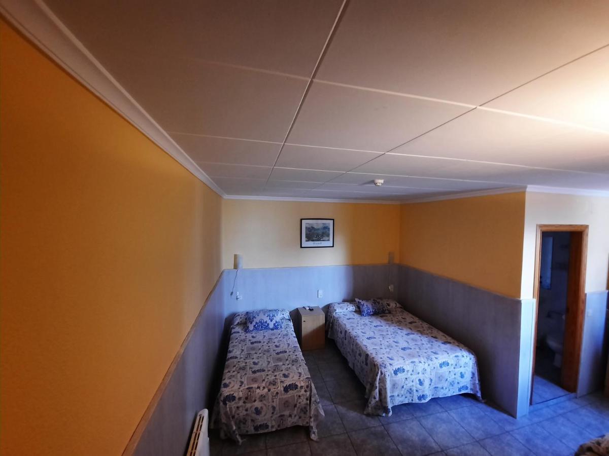 אלבאסטה Hostal Alba מראה חיצוני תמונה