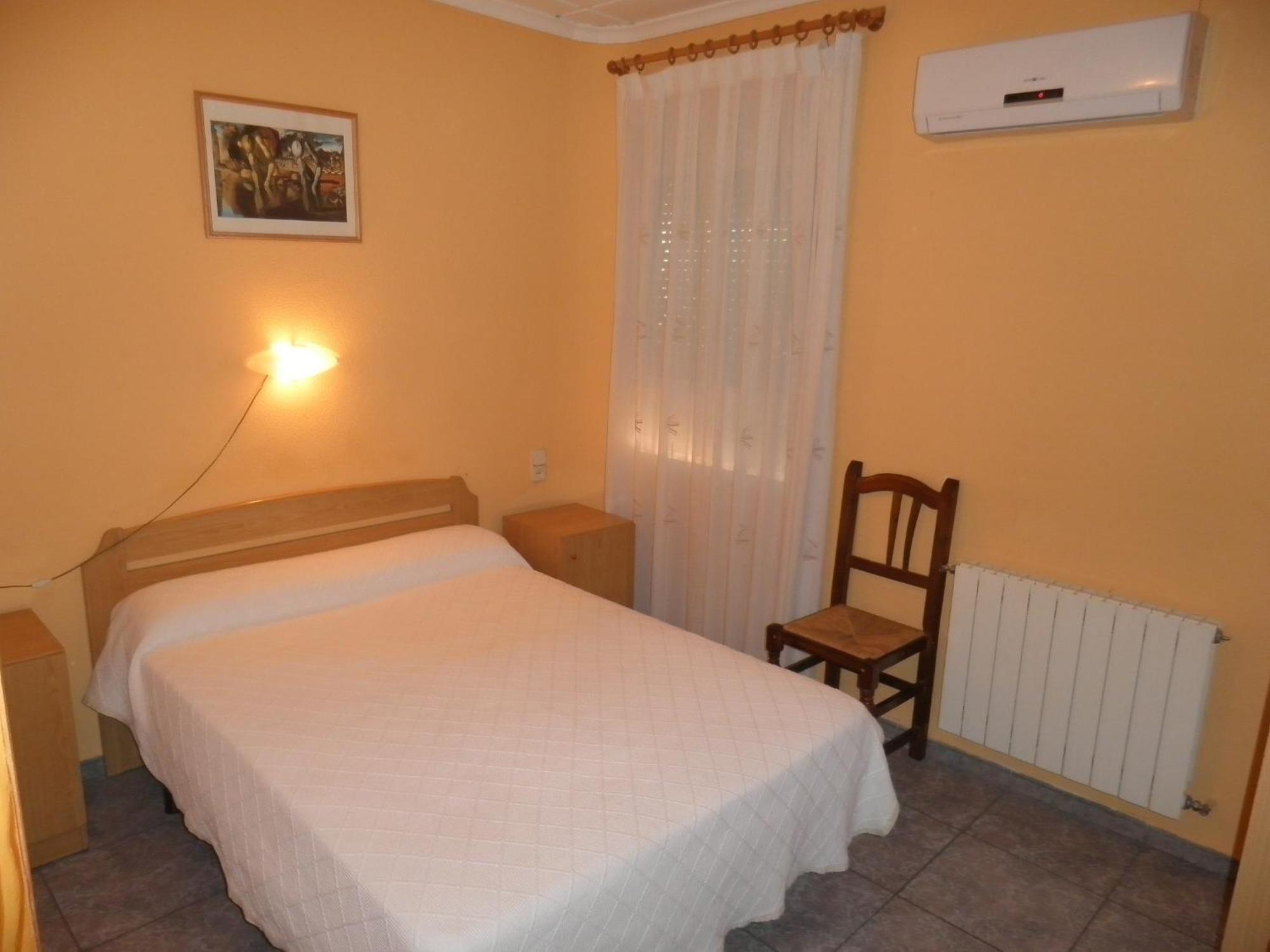 אלבאסטה Hostal Alba מראה חיצוני תמונה